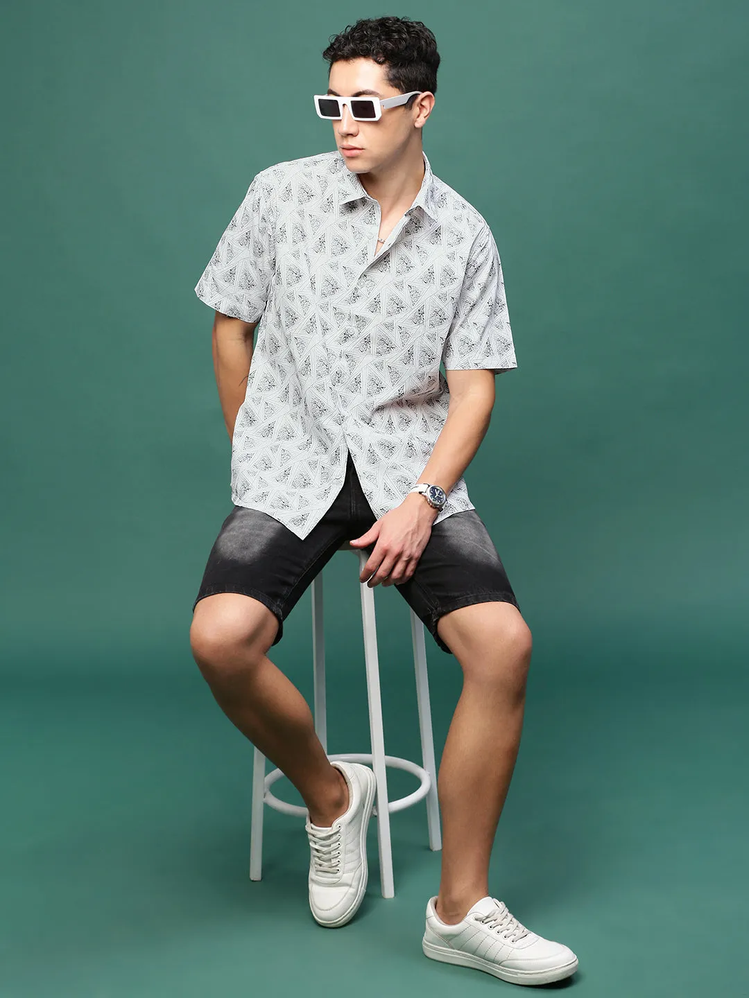 Men White Smart Slim Fit Opaque Printed Casual Shirt